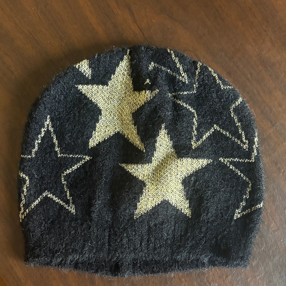 PJ Salvage Black and Gold Star Beanie